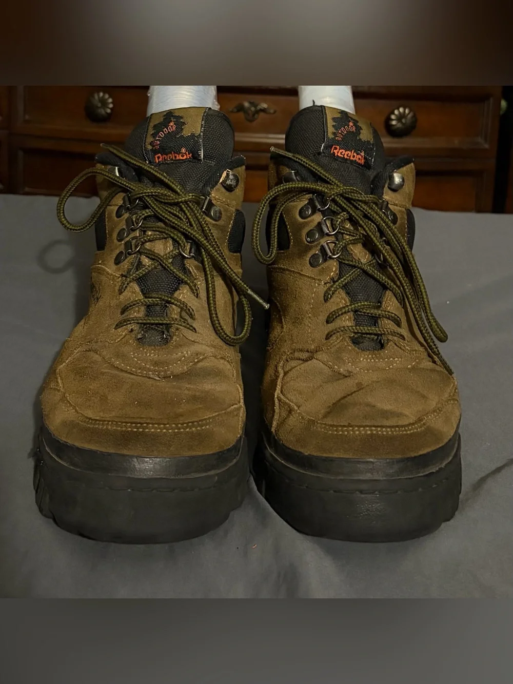 vintage Reebok outdoor hiking boots